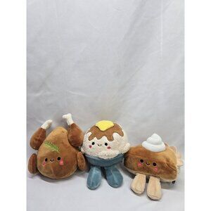 Hallmark Better Together Holiday Feast Magnetic Plush Set